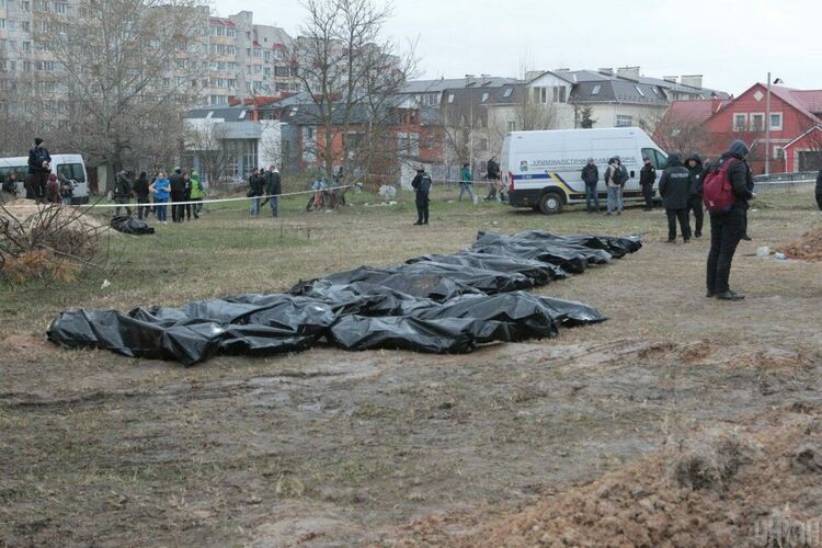 Още един масов гроб, убитите край Киев са 1222
