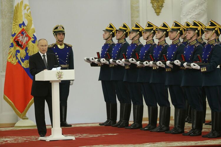 Запис с Путин от Деня на Русия засили спекулациите за лошото му здравословно състояние