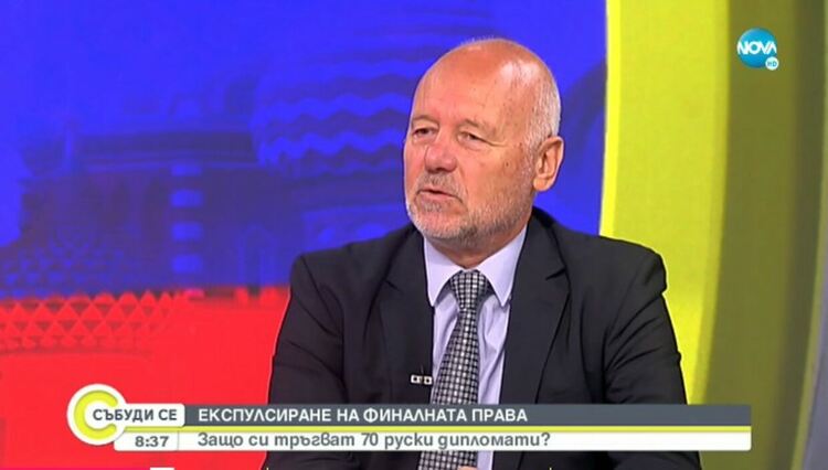 Тодор Тагарев: Има политици, които скачат всеки път, когато бъде засегнат руският интерес