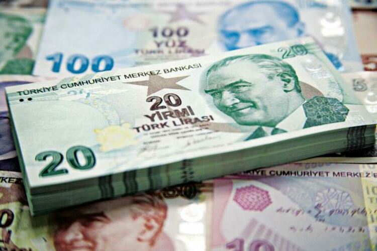 Турция вдигна минималната заплата с 30%, инфлацията - над 78%