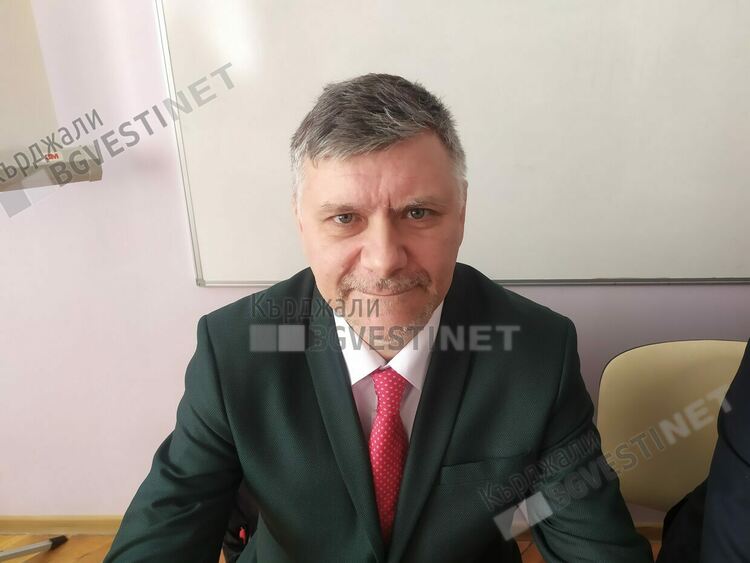 ПП „Възраждане” с 10 въпроса към кмета на Кърджали,  питат за разходването на парите от Синята зона