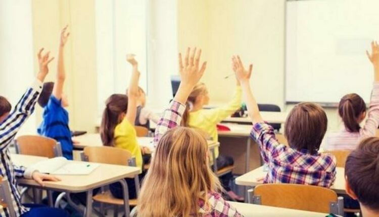 Учителските синдикати против увеличаване на учебното време за 5 и 6 клас