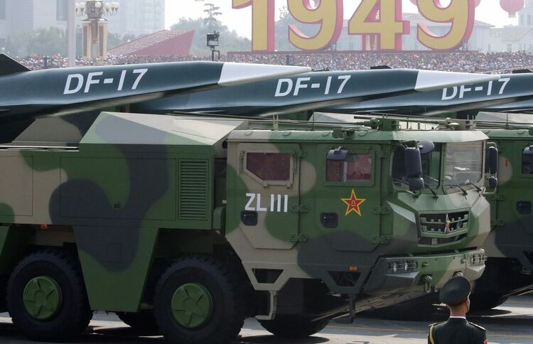 Китай изстреля хиперзвукова ракета на 120 километра от крайбрежието на Тайван