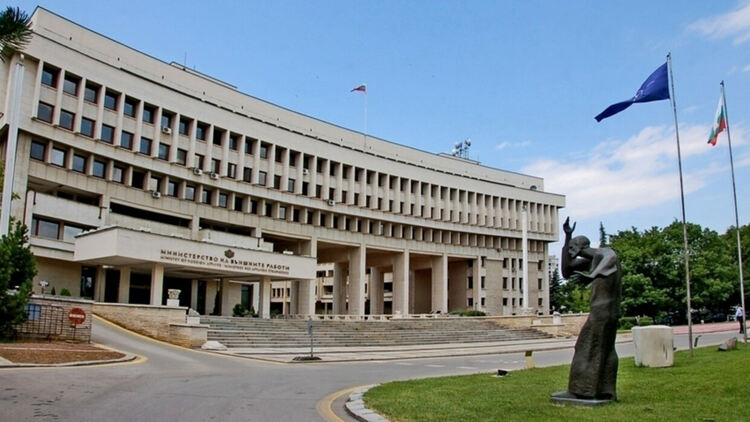 МВнР покани външни наблюдатели за предстоящите предсрочни парламентарни избори