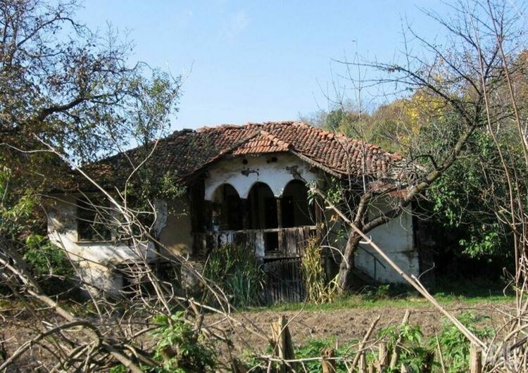 592 села в страната са без население или с едноцифрен брой жители