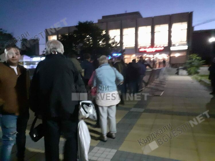 Изборният ден в Девети кърджалийски избирателен район приключи, няма подадена нито една жалба