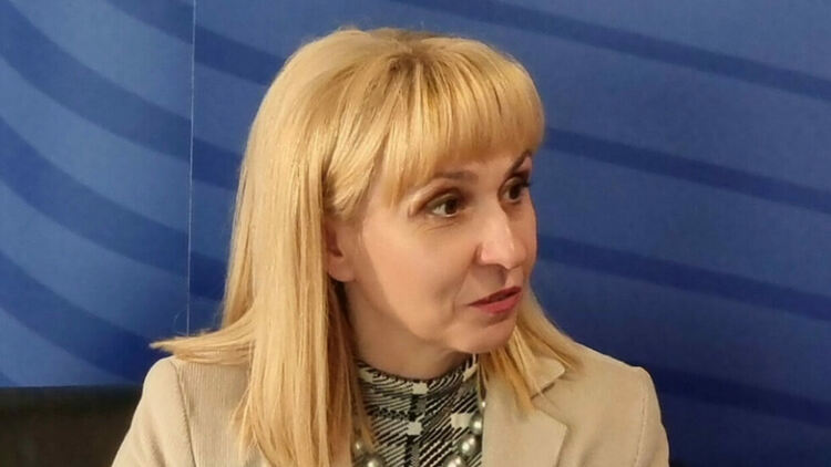 Омбудсманът иска отлагане на излизането на домакинствата на свободния пазар на ток