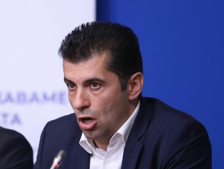 Кирил Петков изумен и объркан от движенията на българския Меси