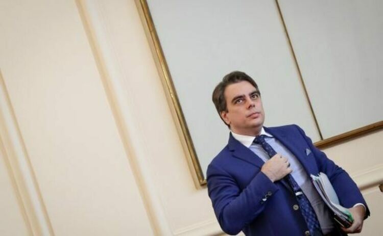 Асен Василев: Избори в началото на април, освен ако не стане чудо