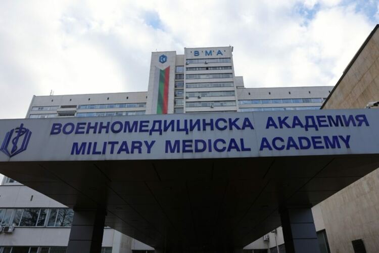 Състоянието на Християн Пендиков се подобрява
