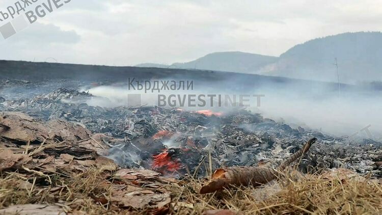 Няколко пожара заради небрежност при боравене с огън 
