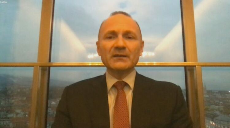 Росен Христов уверява, че няма чадър на служебния кабинет над разследваните ТЕЦ-ове