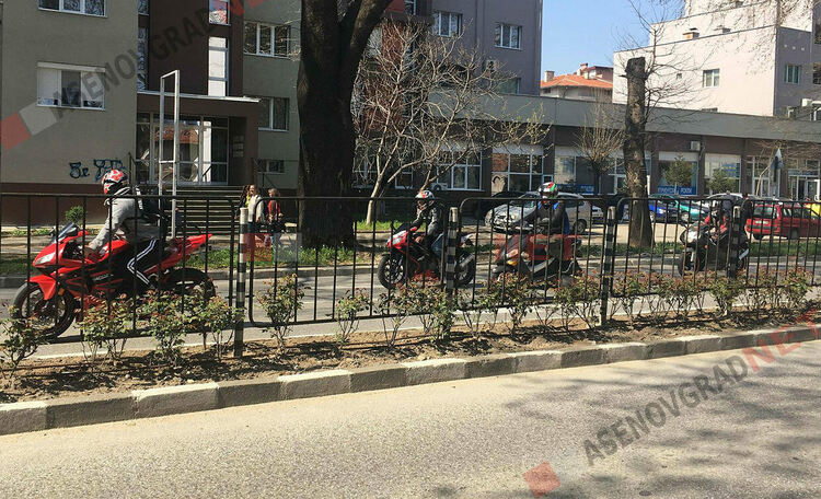 Затруднено движение на пътя Пловдив-Асеновград-Бачково заради традиционното мотошествие 