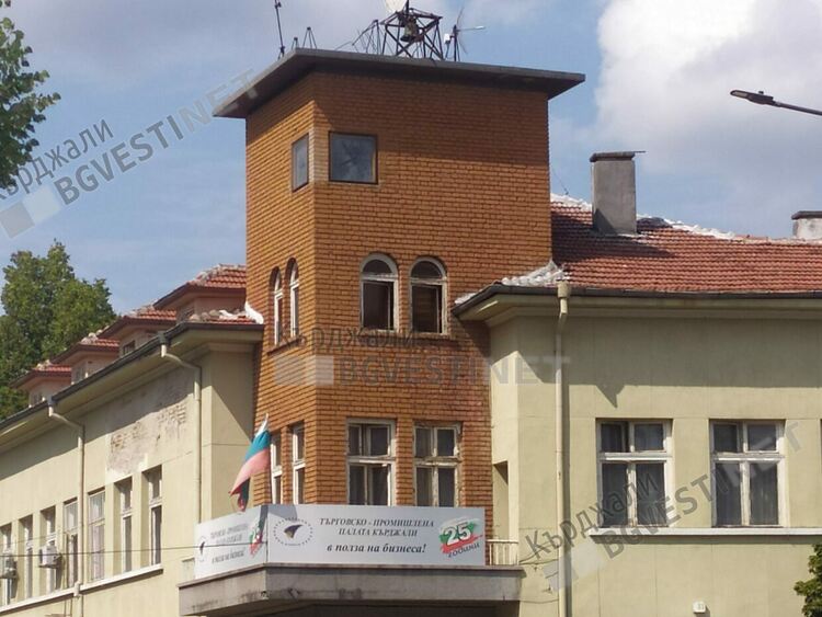 Турска компания предлага оборудване за птицеферми на производители в Кърджалийско