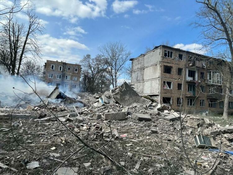 Британското разузнаване: Русия продължава "да налива" ресурси в Донецка област, макар и с минимален ефект