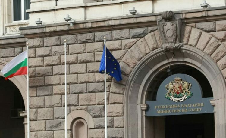 22 държавни висши училища увеличават таксите от следващата учебна година