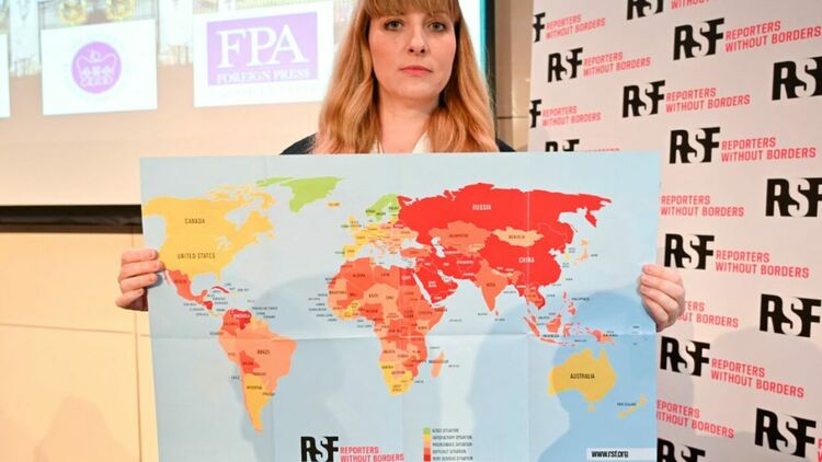 Дезинформацията е основна заплаха за свободата на медиите