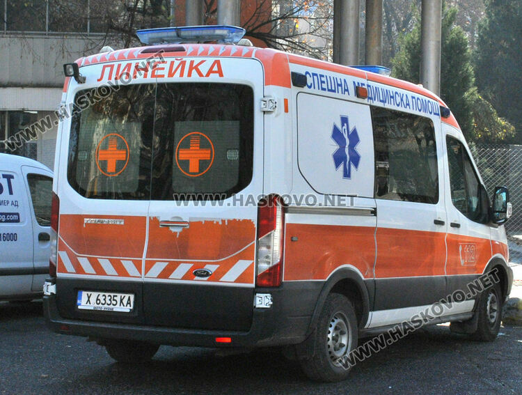 Мъж рани бившата си приятелка с нож, тъй като му отказала да се съберат