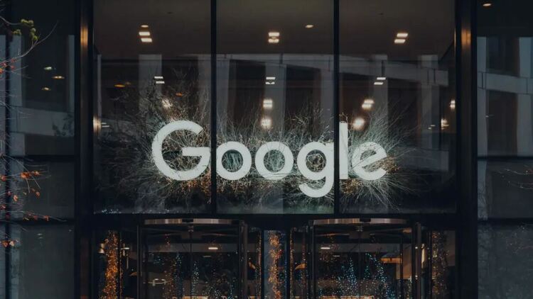 Alphabet представя постижения в областта на ИИ на Google I/O