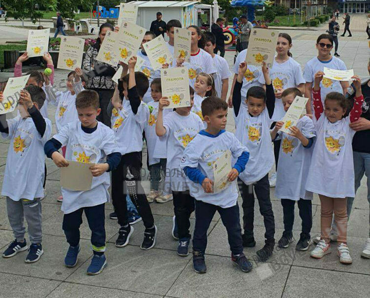 Децата от Тенис клуб-Кърджали със спортно събитие в Градската градина