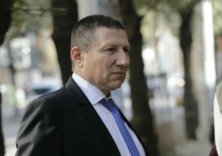 "Частно външно наблюдение". Борислав Сарафов обвини Гешев за тайни снимки с Петьо Еврото