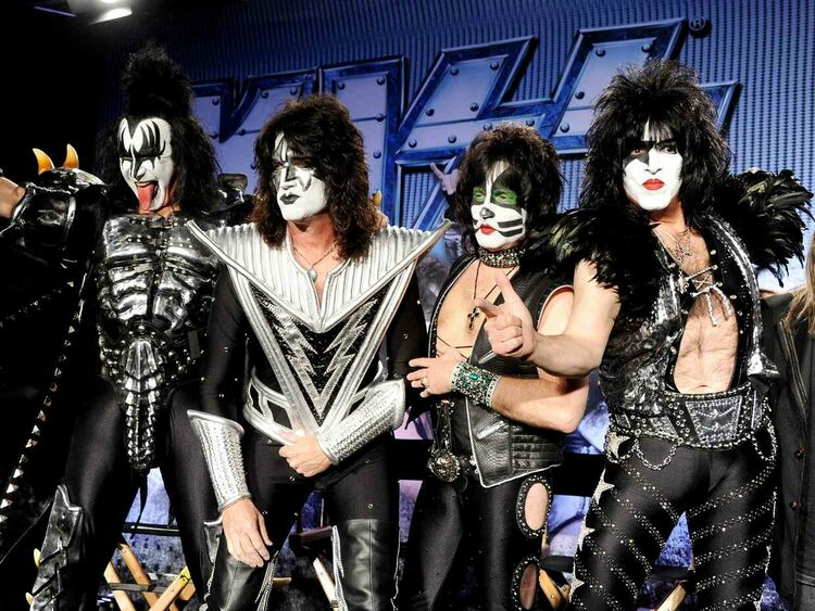 Kiss изпраща прощална целувка на Хелфест