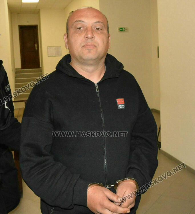 Окончателно: Съдът остави в ареста мъжа, пребил и ограбил жена си
