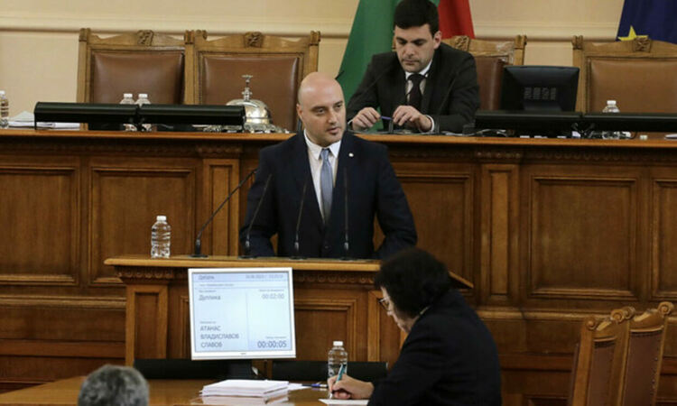 Сарафов търсил съдействие от правосъдния министър, за да получи достъп до кабинета на главния прокурор