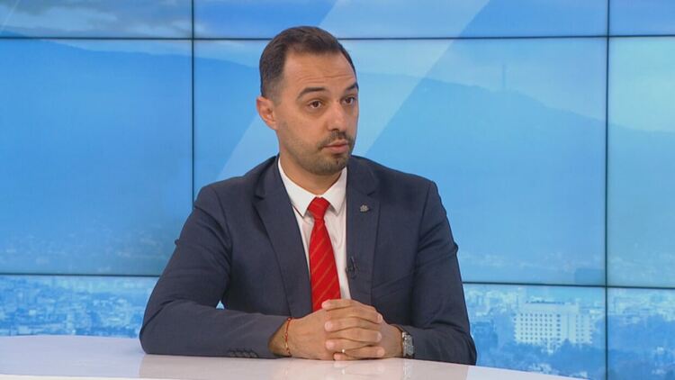 Министърът на икономиката: Износът на оръжейна продукция през 2022 г. е нараснал с 200%