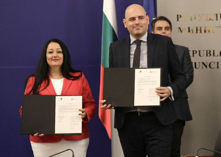 Споразумение в размер на 175 млн. евро подписаха Европейската инвестиционна банка и ББР