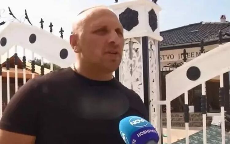 Клиент плати 600 лв. за три пържоли и го плашат със съд, след като се оплака