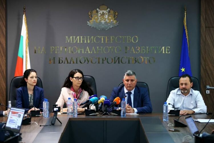 МРРБ прекрати договорите за пътно поддържане на служебния кабинет