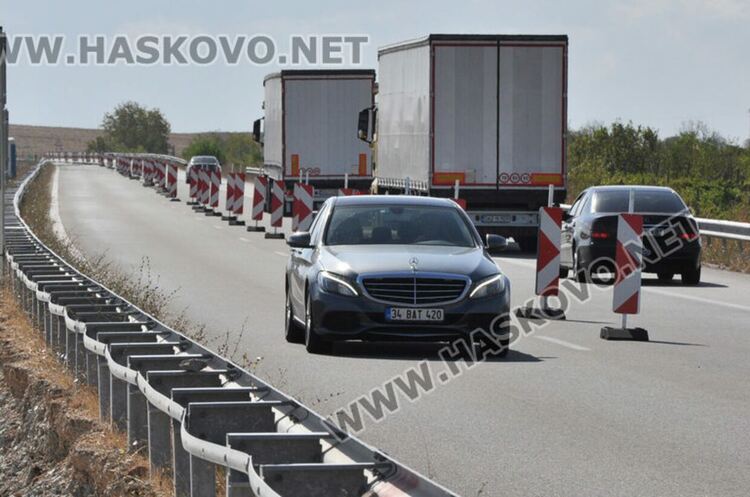 Заради гаранционни ремонти е ограничено движението по магистрала „Марица“