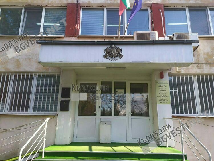 Районна прокуратура привлече като обвиняеми трима души за побоя над 42-годишен мъж в с.Царевец