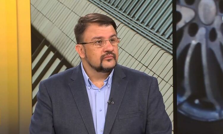 Ананиев: Върви се към електронно връчване на глоби за нарушение на пътя