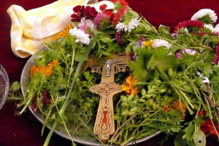 Кръстовден е, слънцето се връща към зимата
