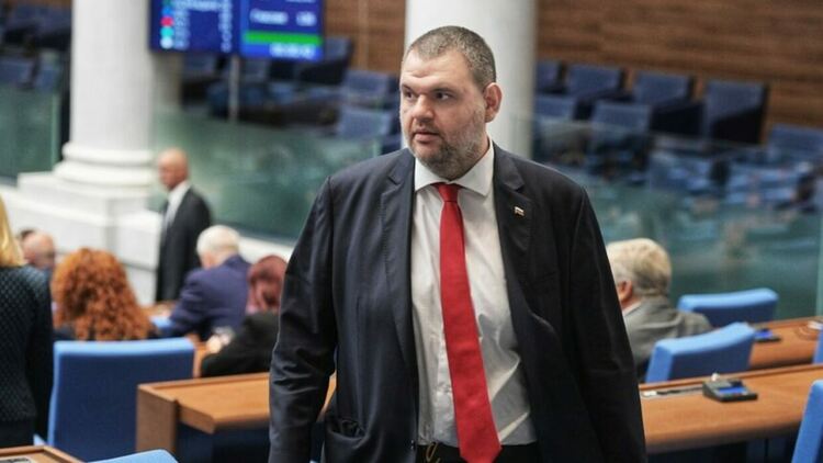 ДПС не подкрепя идеите на Асен Василев за данъчни промени