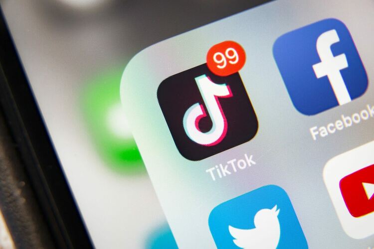 TikTok, Facebook и Instagram готвят абонаментни услуги без реклами