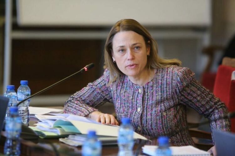 Росен Желязков уволни Ива Митева