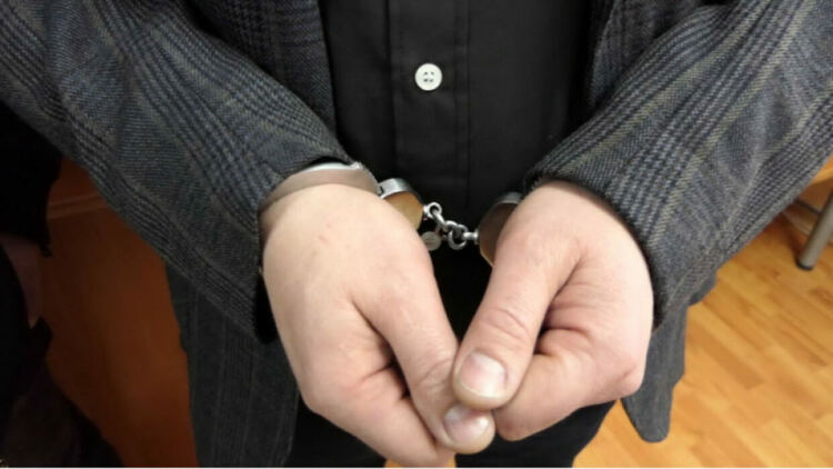 22-годишен е задържан за нарушаване на съдебна заповед