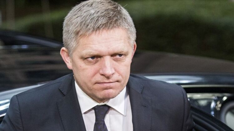 Словакия спира военната помощ за Украйна