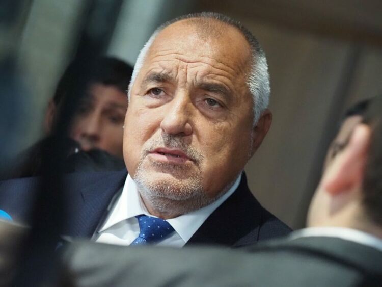Бойко Борисов вдигна ръце от сглобката