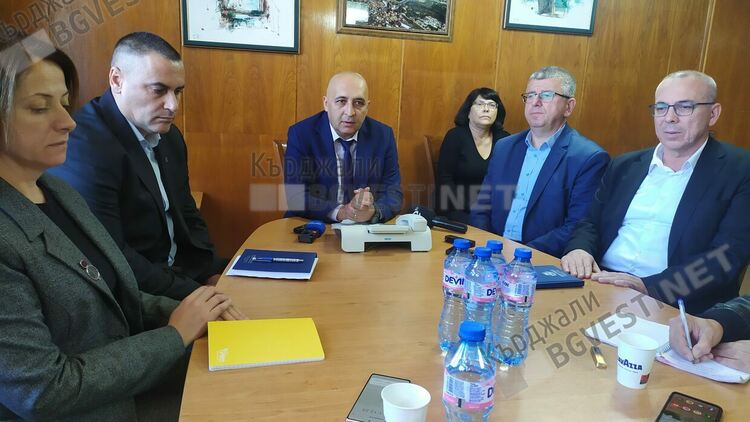Ерол Мюмюн: Прекратихме договора с фирма „Иновия“, не бе изгоден за общината!