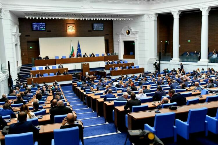 Парламентът не събра кворум за заседанието