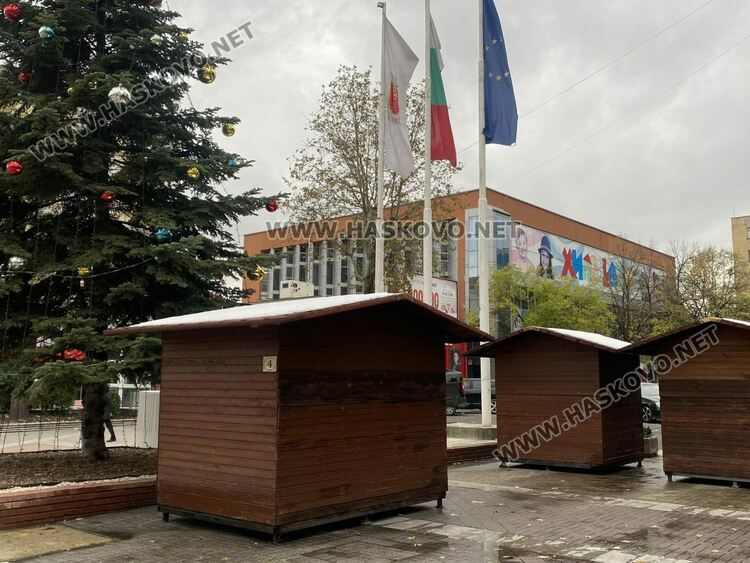 Заловиха 23-годишен за кражба на пари от две дървени къщички в Хасково