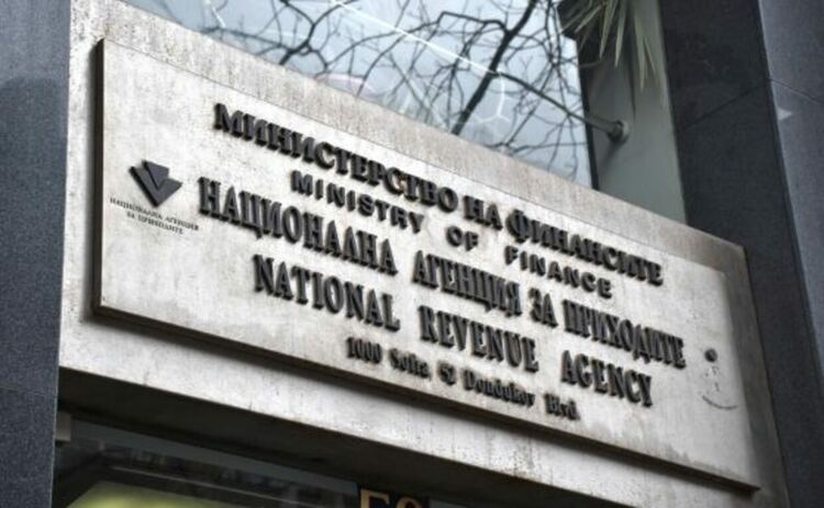 НАП с нови критерии за големи и средни данъкоплатци