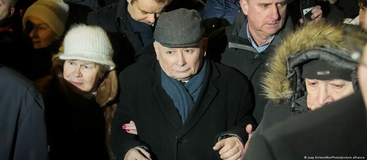 Арести в президентския дворец: какво става в Полша?