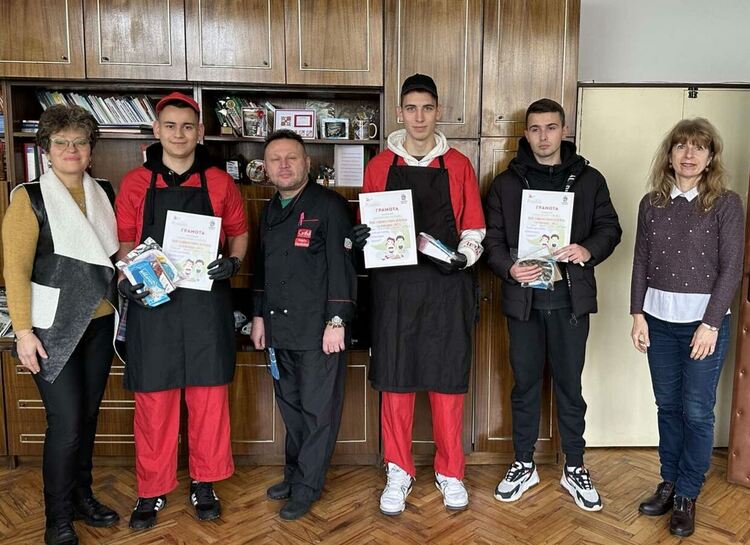 Златаровци са отличени в национален конкурс за здравословна рецепта