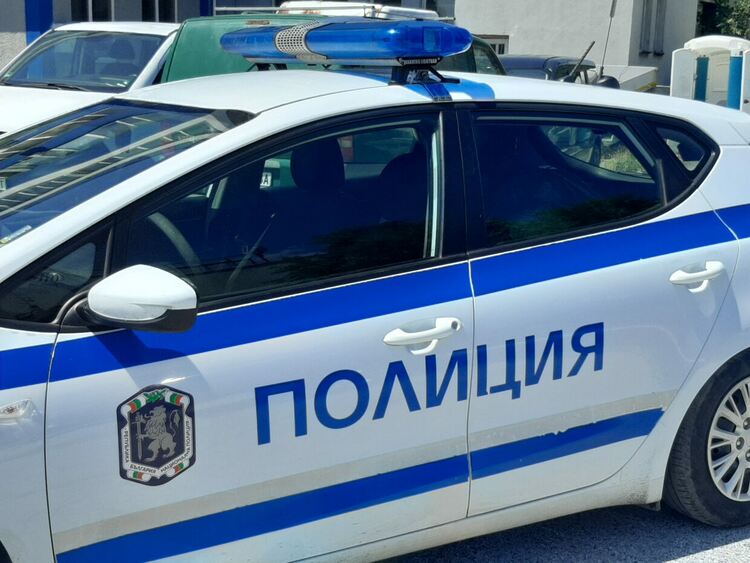 Повече от 200 грама наркотици са иззети през последните дни от служители на областната дирекция на МВР