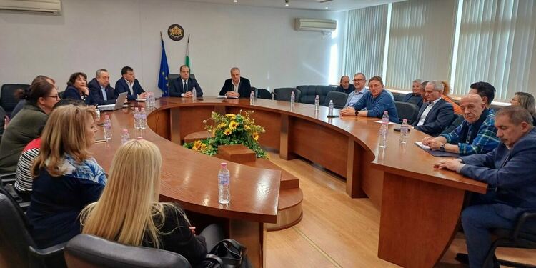 Областният оперативен щаб отмени въведените противоепидемични мерки 